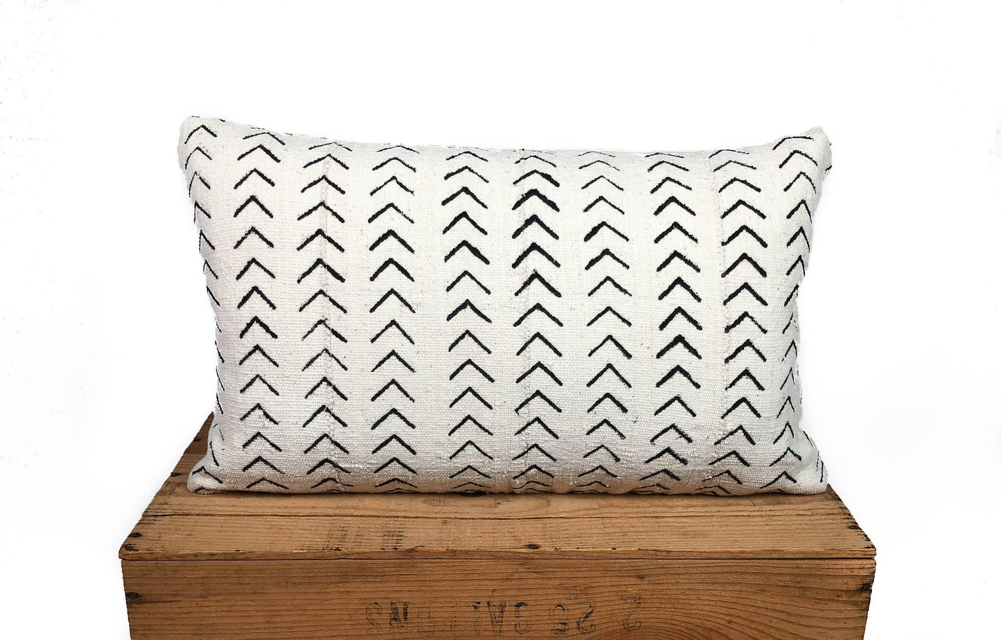 Mudcloth Pillow Cover, African Mud Cloth, Authentic Mud Cloth Pillow | Black and White | 'Minnie'