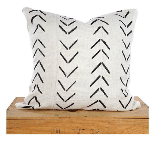 18 Inch White African Mud Cloth Pillow Cover