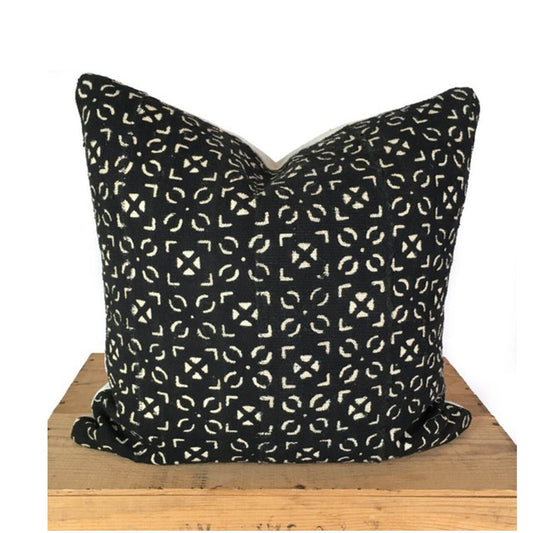 Authentic African Mudcloth Pillow Cover, Bogolan African Print, Black and White, 20 inch Pillow, 'Jackie'