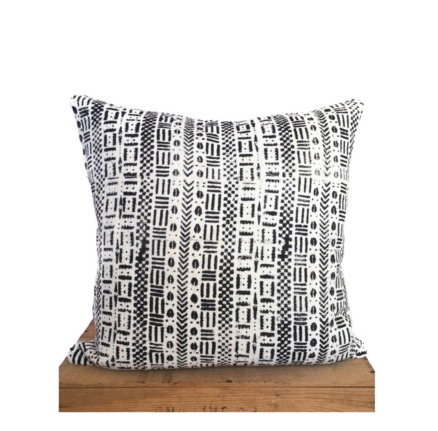 Mudcloth Pillow. Authentic African Mudcloth, Boho Design Throw Pillows
