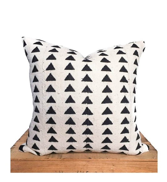 Authentic Mudcloth Pillow, Mud Cloth Cover, White & Black, Multiple Sizes Available, 'Carlyle'