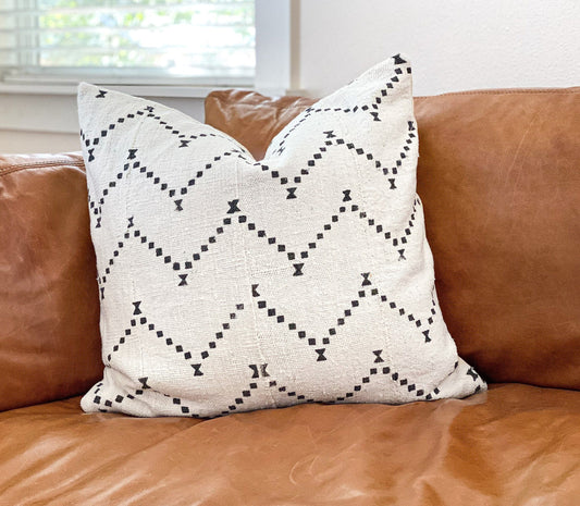 African Mud Cloth Pillow Cover, Mudcloth Pillow, White and Black, 'Heirloom', Multiple Sizes